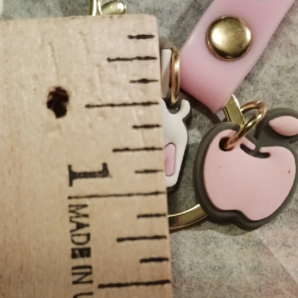 Pink Kitty Keychain with Strap - Picture 5 of 7